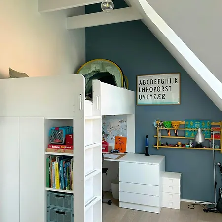 Bright Townhouse On Amager With A Cozy Courtyard * Kopenhagen